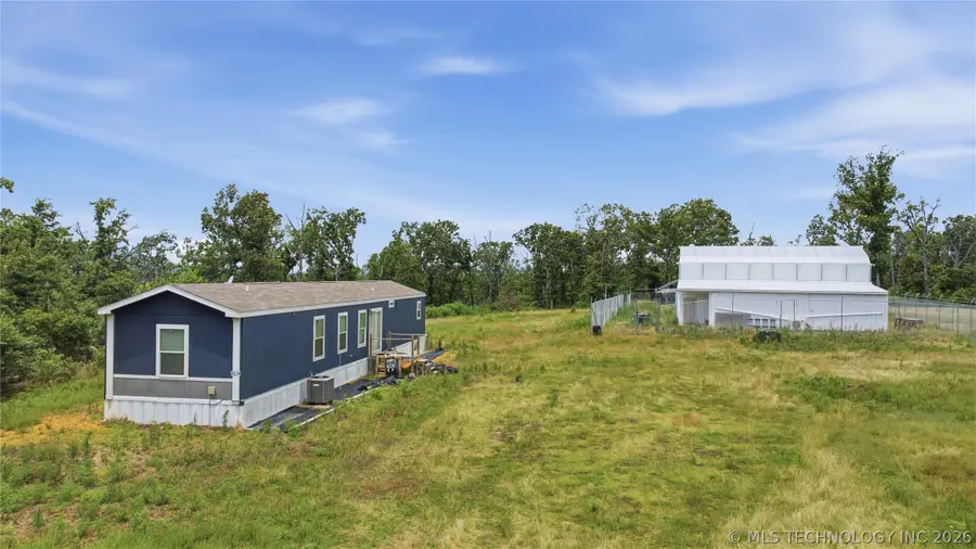 86064 S 4700 Road, Stilwell, OK 74960 - #3