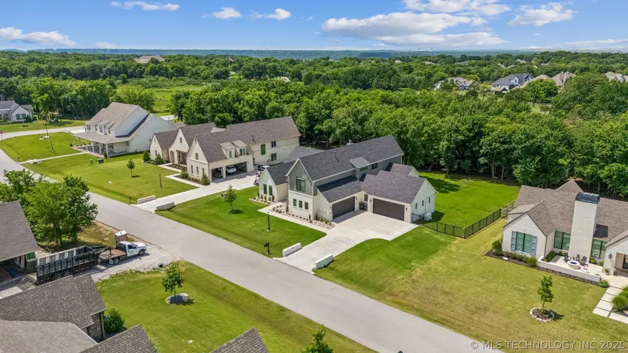 6342 N Blue Sage Drive, Owasso, OK 74055 - #3