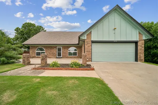 12652 S 276th East Avenue, Coweta, OK 74429