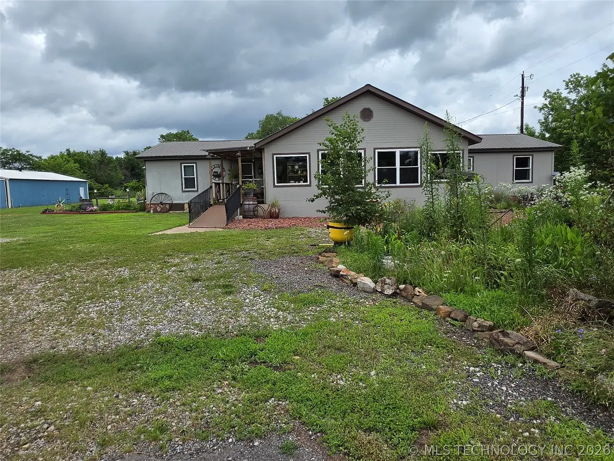 475309 E Hwy 100 Highway, Stilwell, OK 74960 - #1