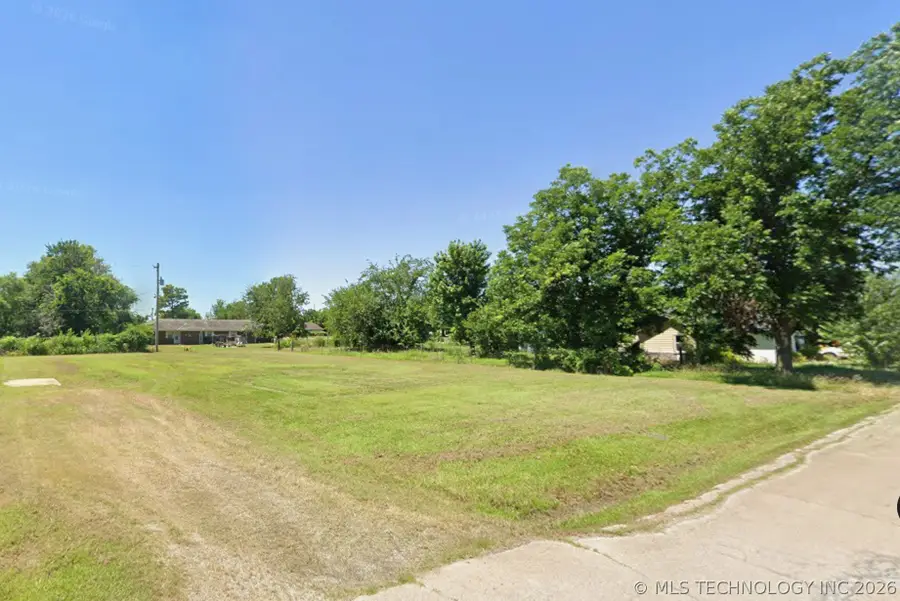 1133 E Pecan Street, Cushing, OK 74023 - #2