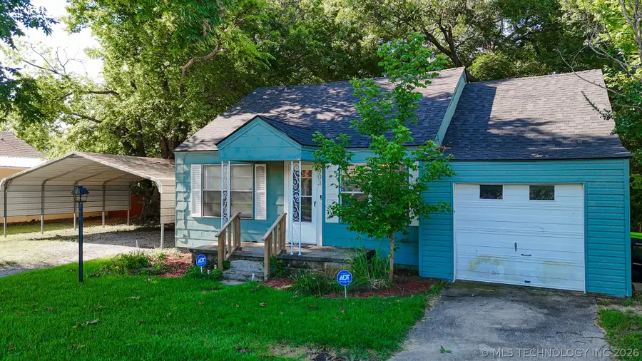 903 E Beverly Street, Ada, OK 74820 - #3