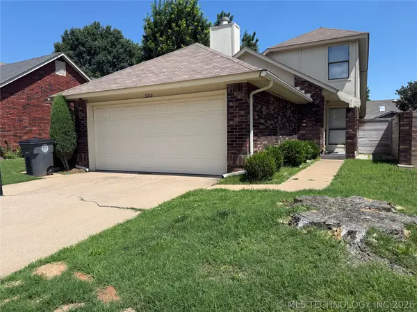 5215 E 90th Street, Tulsa, OK 74137