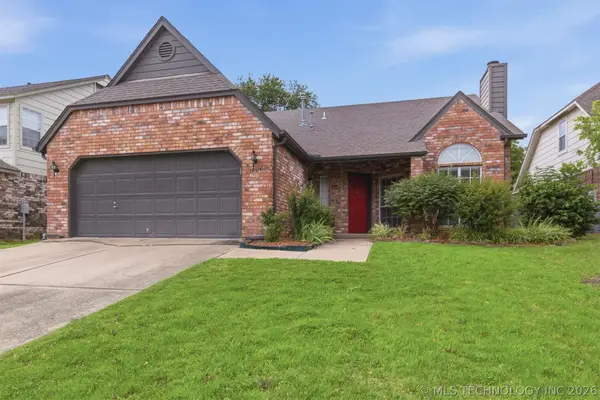 1004 N Willow Avenue, Broken Arrow, OK 74012