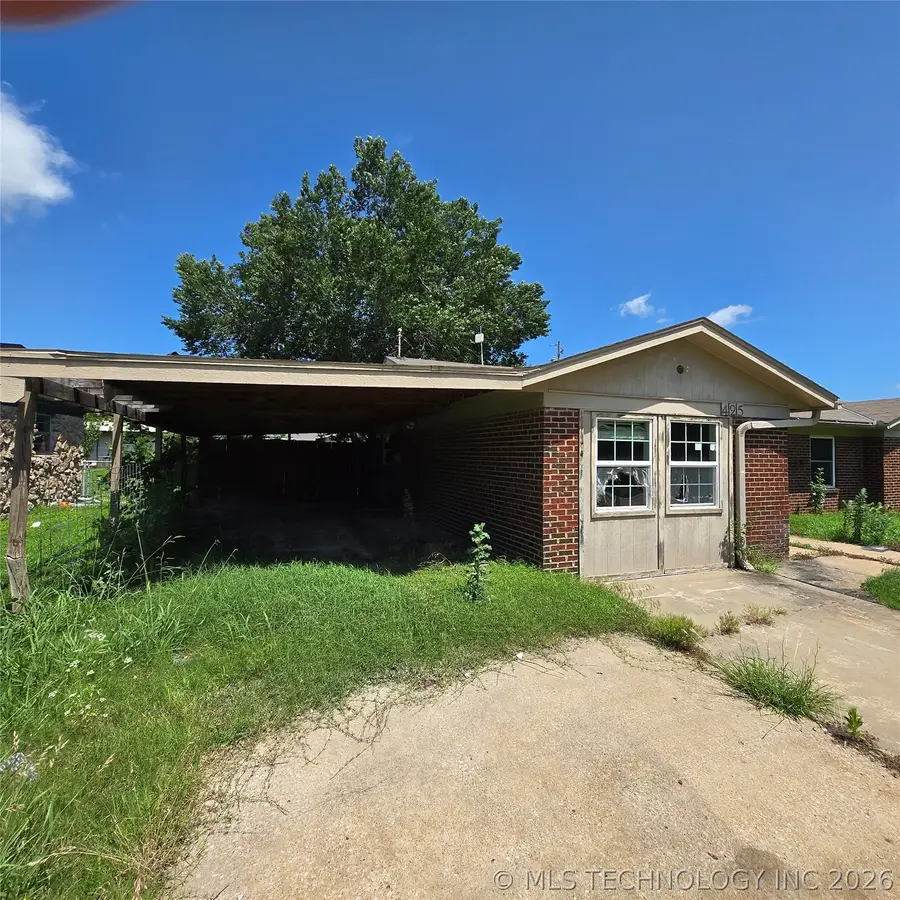 425 NW Oak Park Road, Bartlesville, OK 74003 - #2