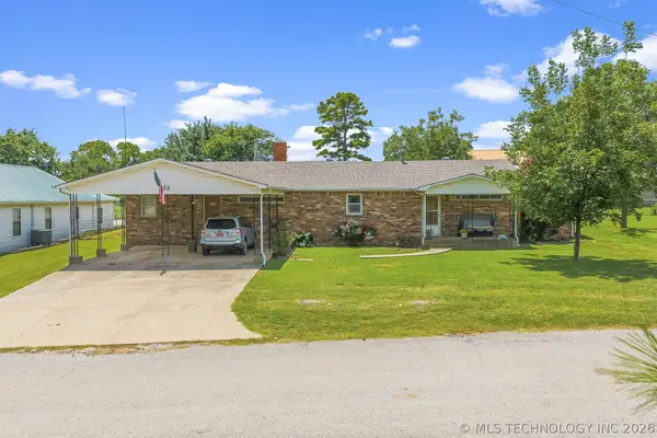 302 3rd Street, Velma, OK 73442