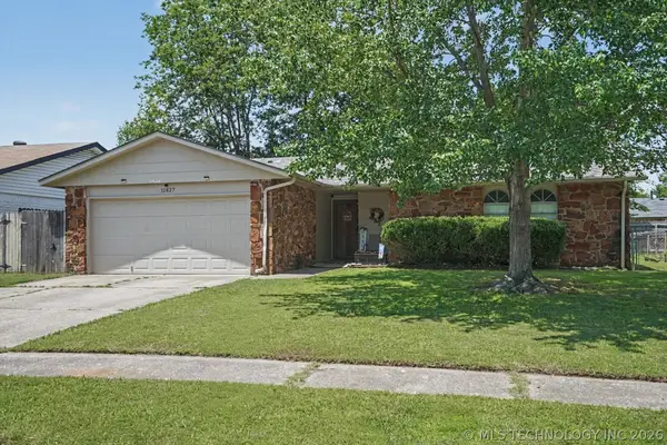 11827 E 62nd Place, Broken Arrow, OK 74012