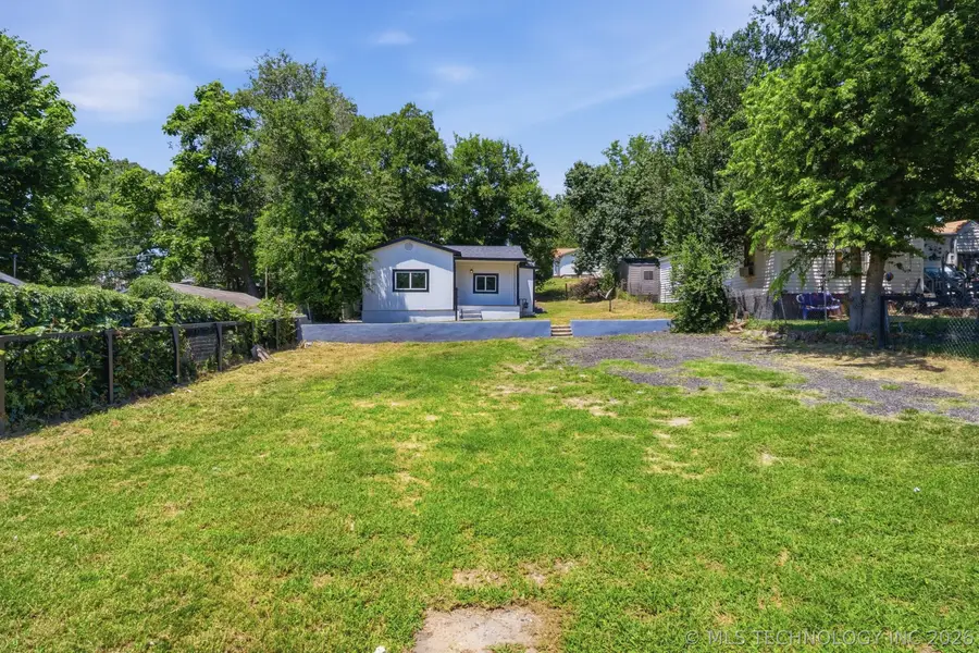 312 N Industrial Avenue, Sand Springs, OK 74063 - #2