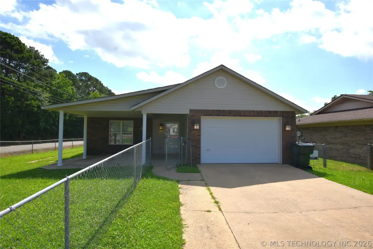 1122 Green Street, Sallisaw, OK 74955 - #1