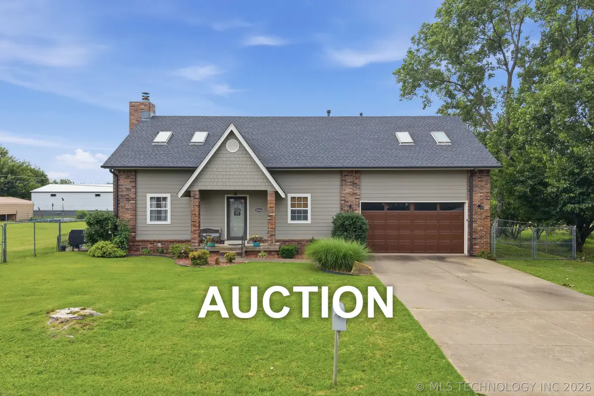 15604 E Oklahoma Street, Catoosa, OK 74116 - #1