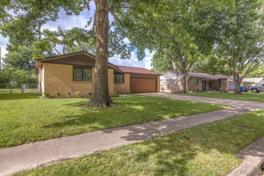 12152 E 21st Court, Tulsa, OK 74129 - #3