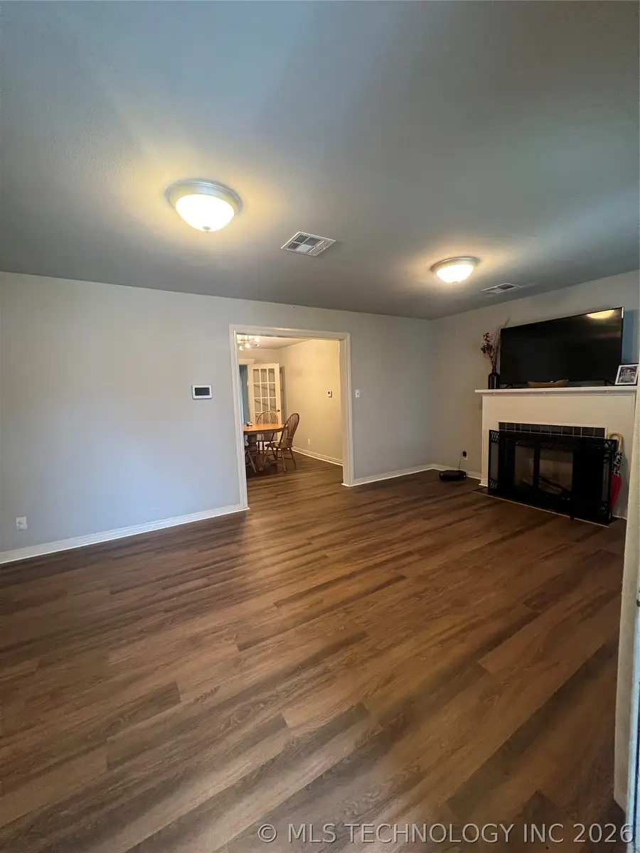 3024 Columbus Avenue, Muskogee, OK 74401 - #2