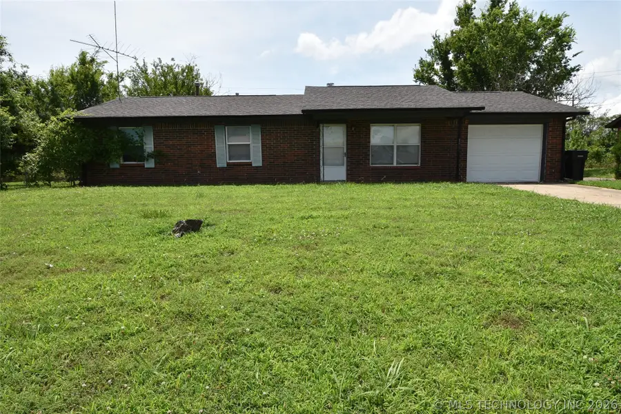 930 N Alex Noon Street, Wetumka, OK 74883 - #2