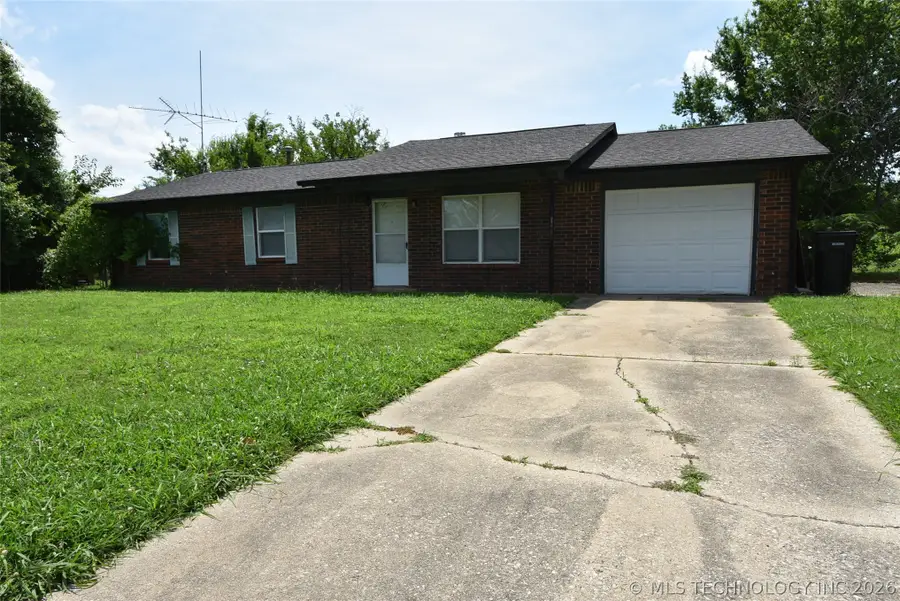 930 N Alex Noon Street, Wetumka, OK 74883 - #3