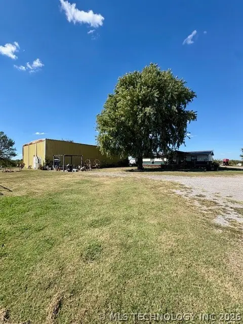 42311 E 201st Street S, Porter, OK 74454