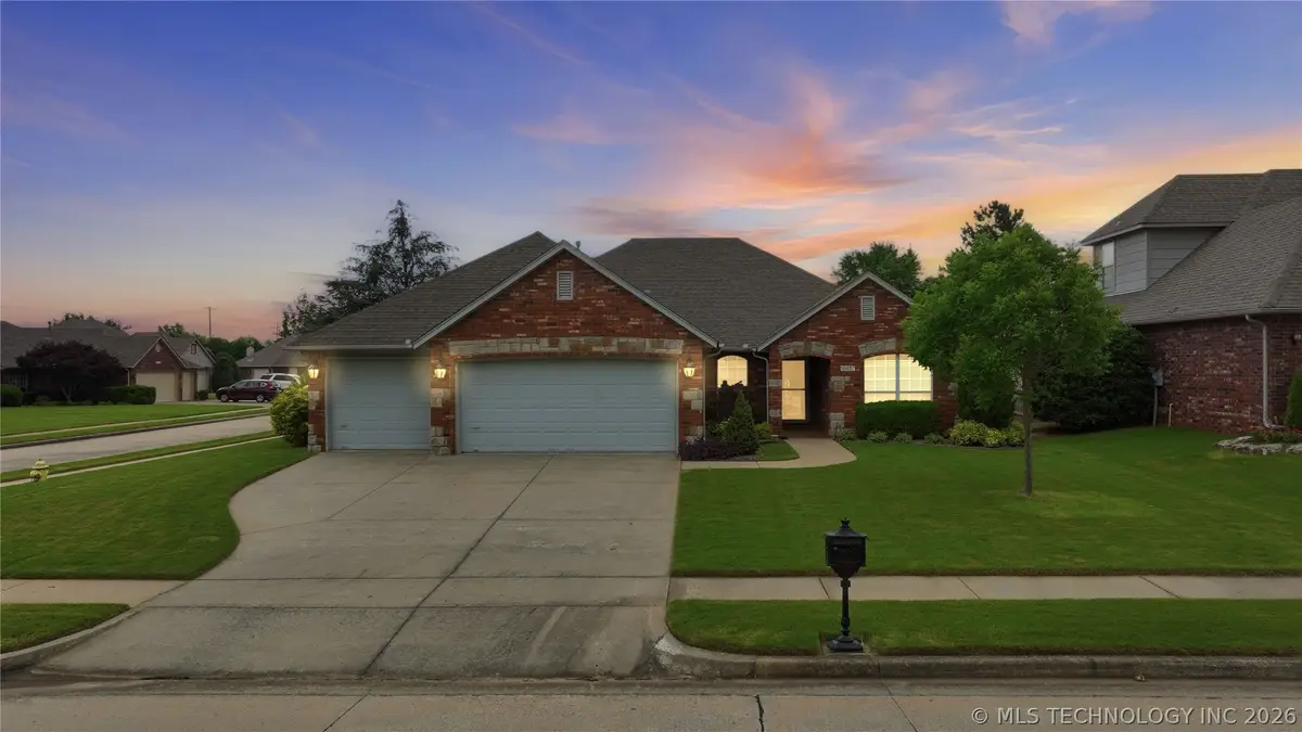 9907 E 123rd Street S, Bixby, OK 74008 - #1