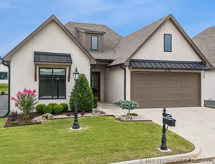 1231 N 71st Place, Broken Arrow, OK 74014 - #1