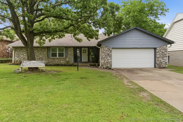 504 W 32nd Place, Sand Springs, OK 74063
