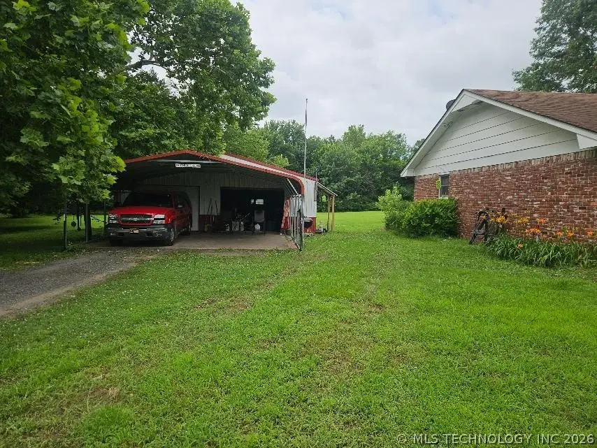 621 E 56th Street S, Muskogee, OK 74403 - #2
