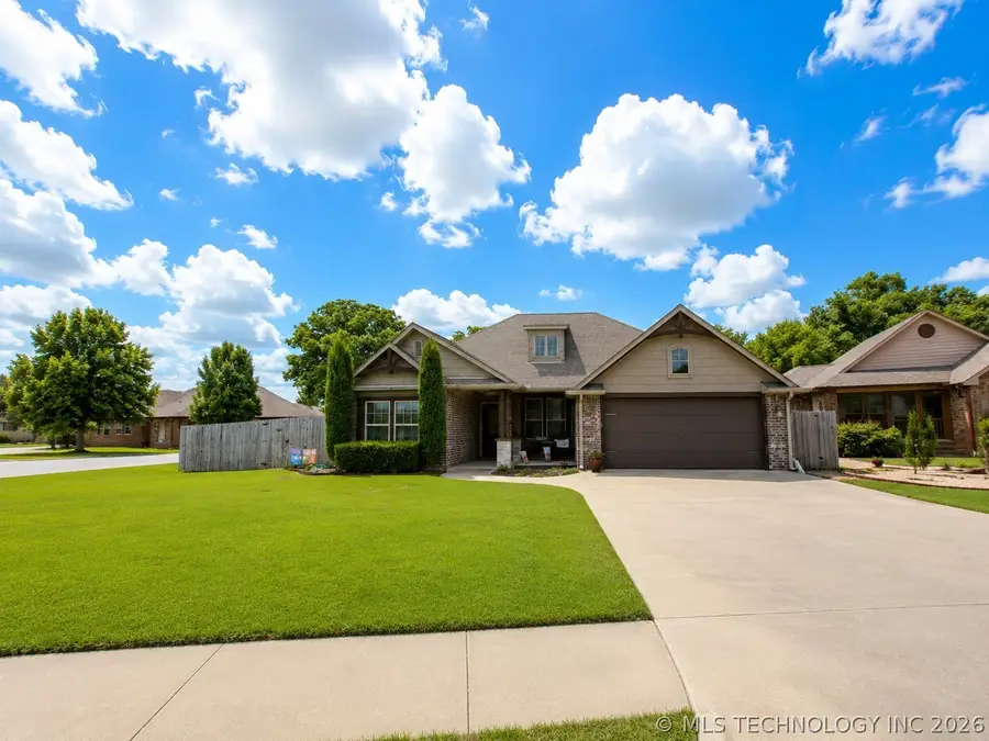635 Meadows Circle, Tahlequah, OK 74464 - #3