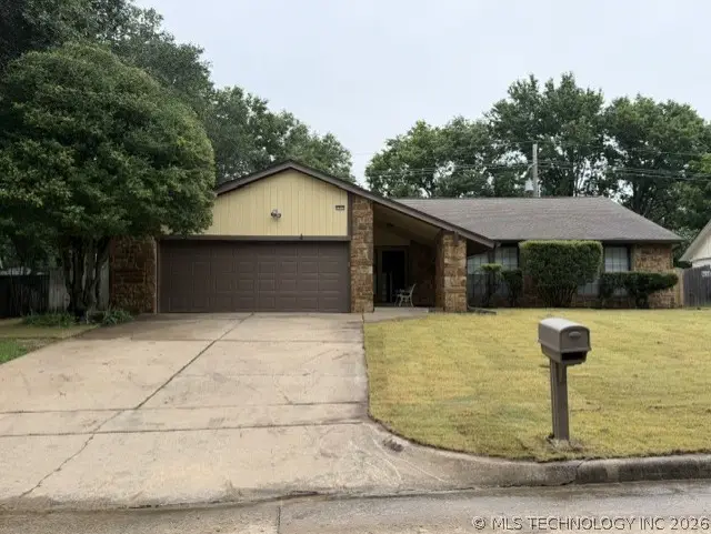 5935 E 79th Street, Tulsa, OK 74136 - #2