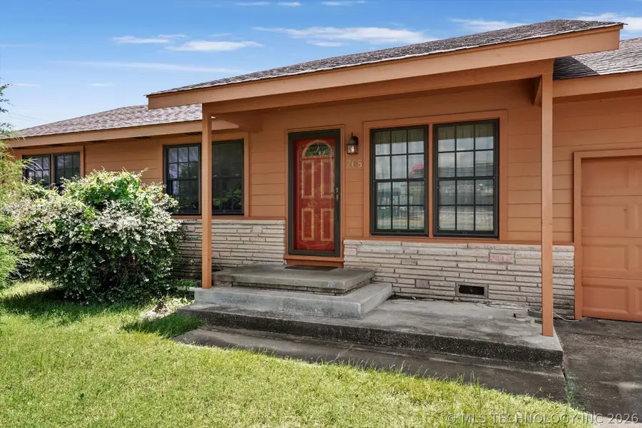 705 W Hartford Place, Broken Arrow, OK 74012 - #2
