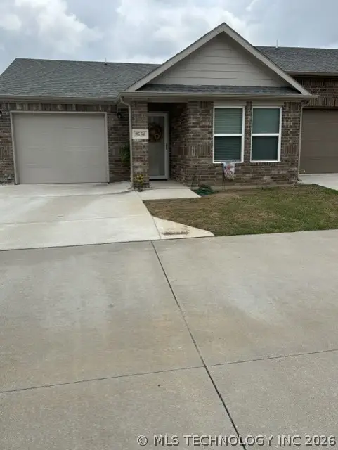 1634 Shenandoah Ridge N #1, Ardmore, OK 73401