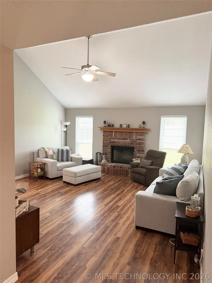 10903 E 120th Court N, Collinsville, OK 74021 - #2