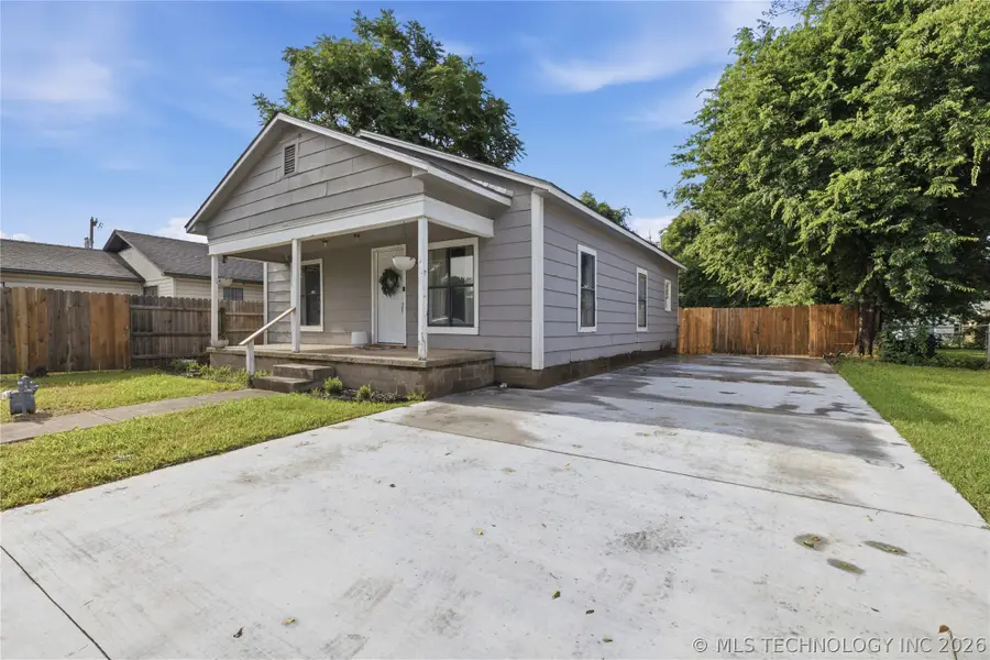 324 E Needles Avenue, Bixby, OK 74008 - #2