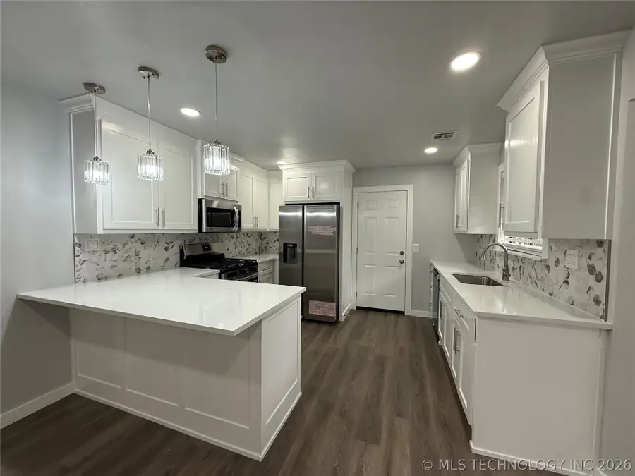 5641 S Trenton Avenue, Tulsa, OK 74105 - #3