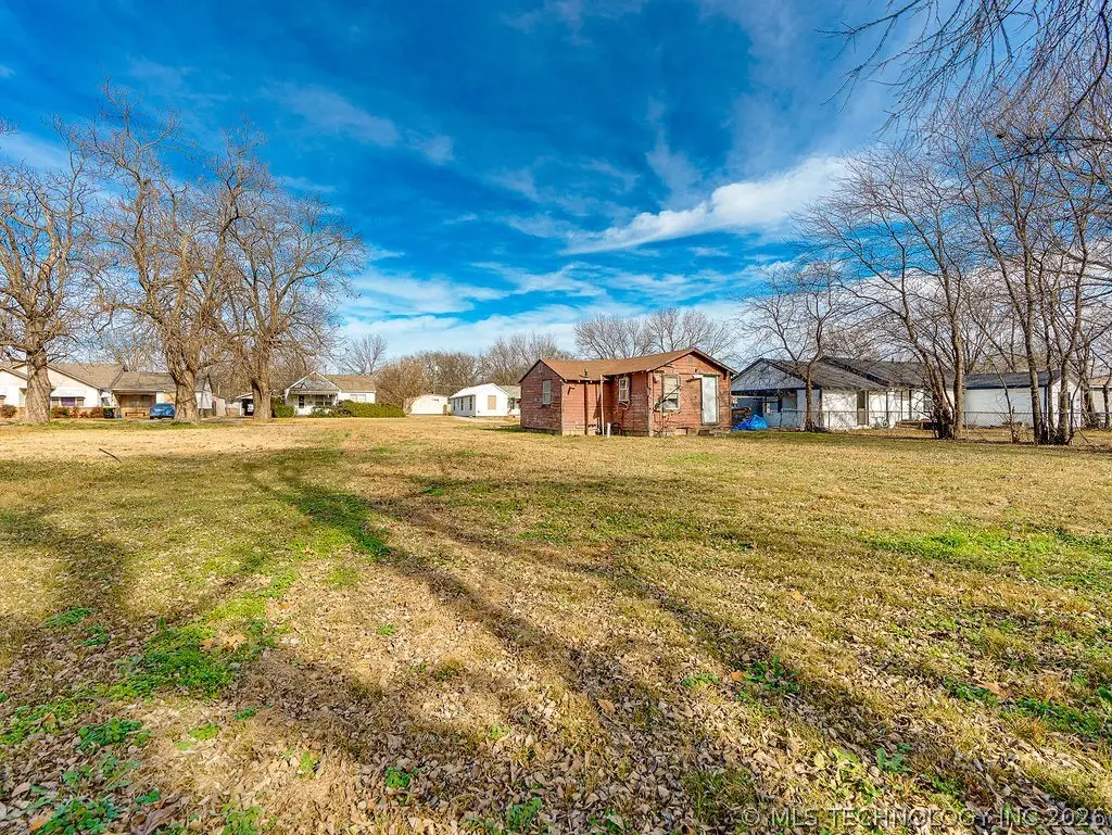 721 W 4th Street, Ada, OK 74820 - #1