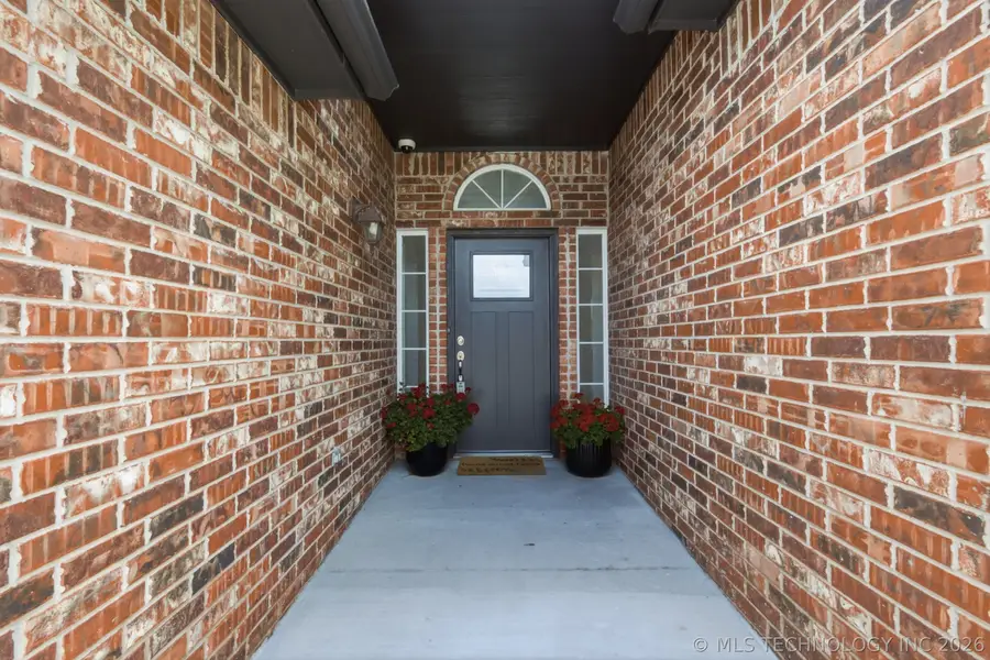 13659 S Nyssa Court, Glenpool, OK 74033 - #2