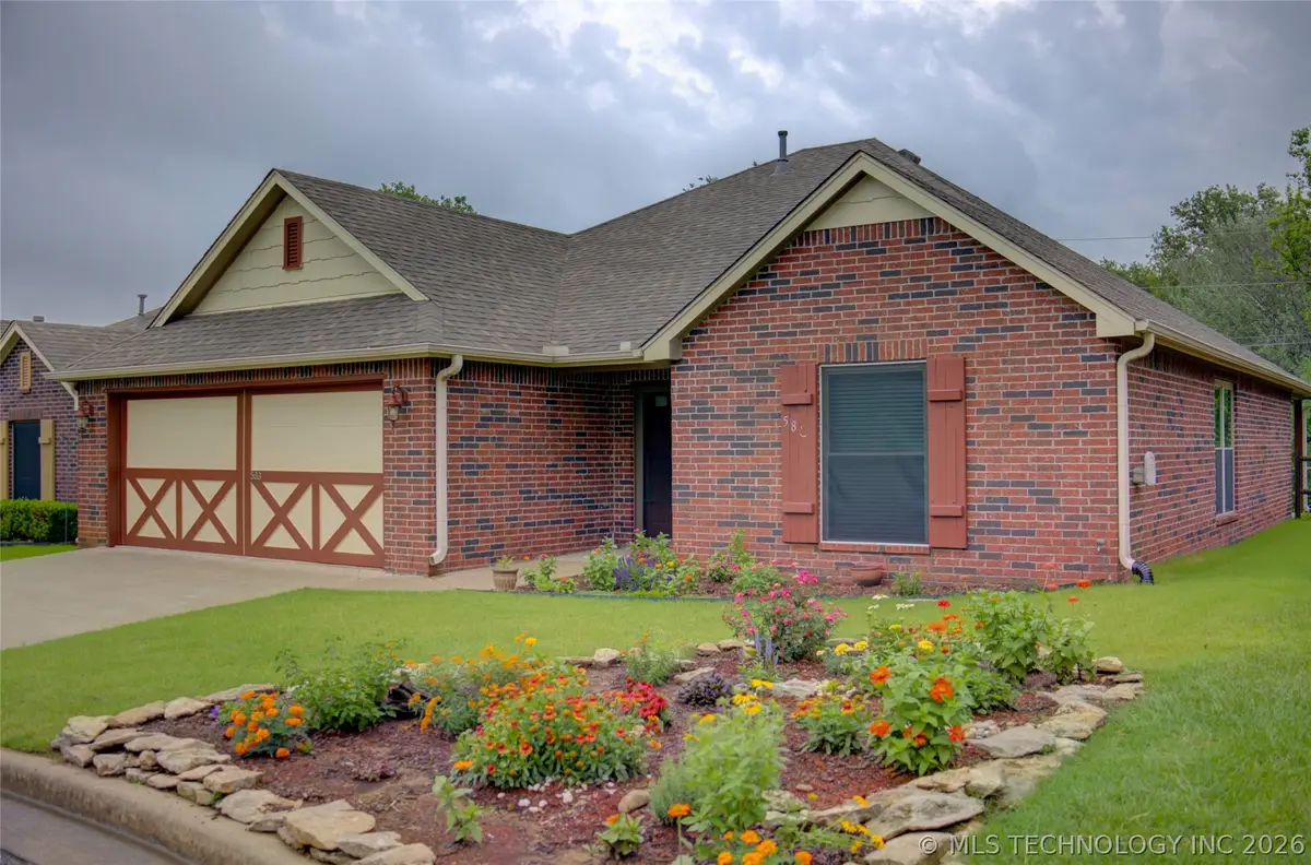 583 S 22nd Place, Collinsville, OK 74021 - #1