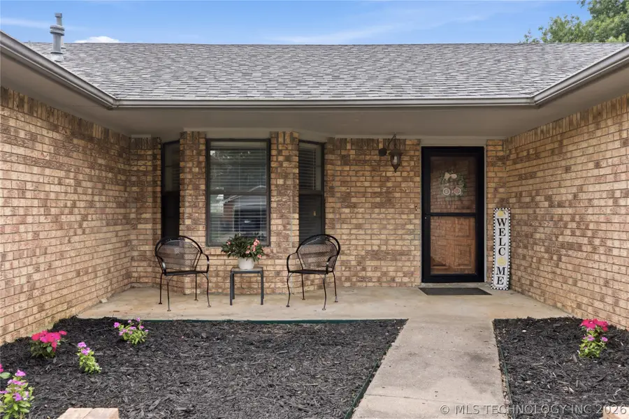 201 S Crabtree Road, Muskogee, OK 74403 - #3