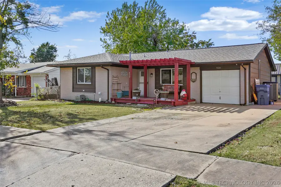 420 S Hickory Place, Broken Arrow, OK 74012 - #2