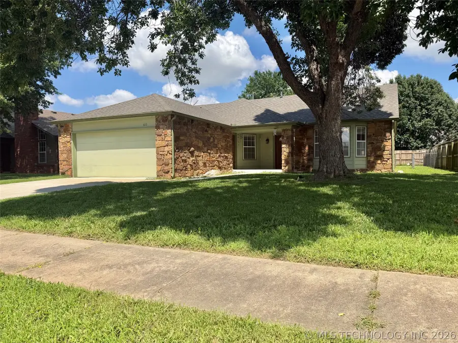 613 S Hemlock Avenue, Broken Arrow, OK 74012 - #2