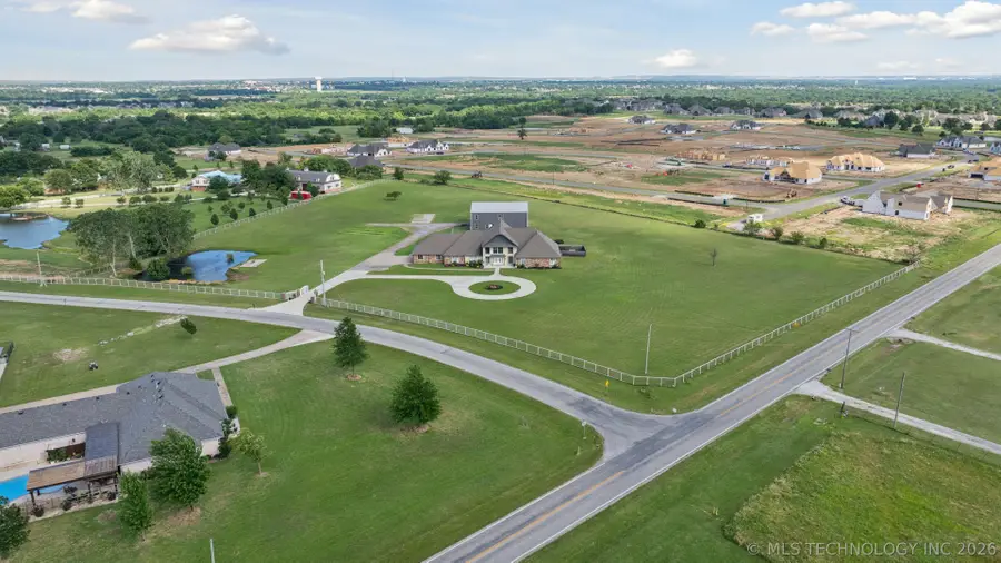 8120 E 112th Street, Owasso, OK 74055 - #2