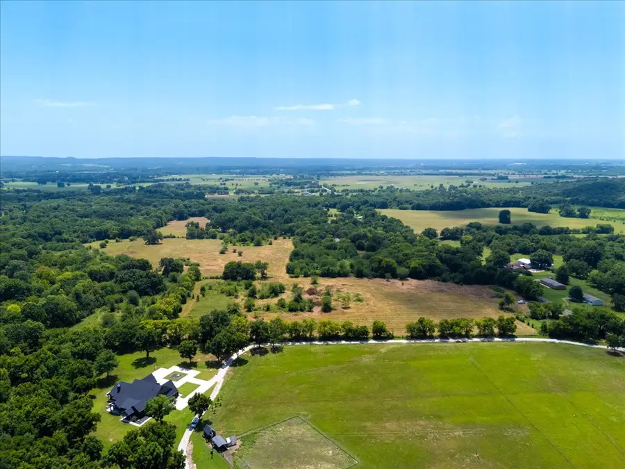 20509 S Peoria Avenue, Mounds, OK 74047 - #3