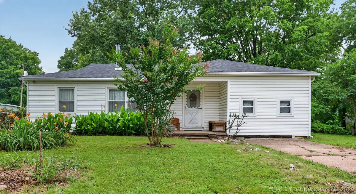 212 S Indianola Street, Pryor, OK 74361 - #1