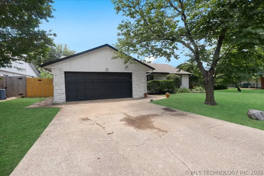 3305 E Oakridge Street, Broken Arrow, OK 74014 - #3