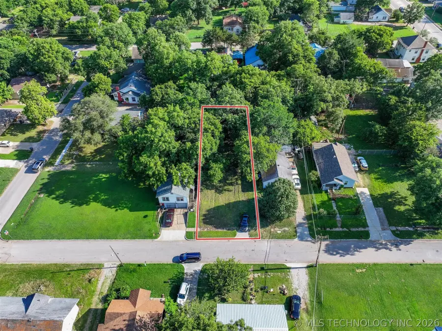 18 8th Avenue Ne, Ardmore, OK 73401 - #2