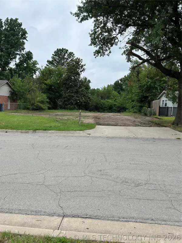 3820 S Pittsburg Avenue, Tulsa, OK 74135