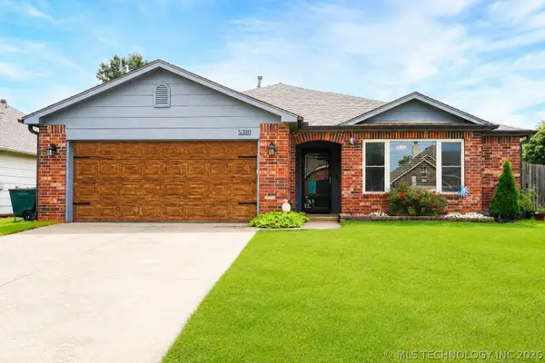 5310 Redbud Drive, Sand Springs, OK 74063