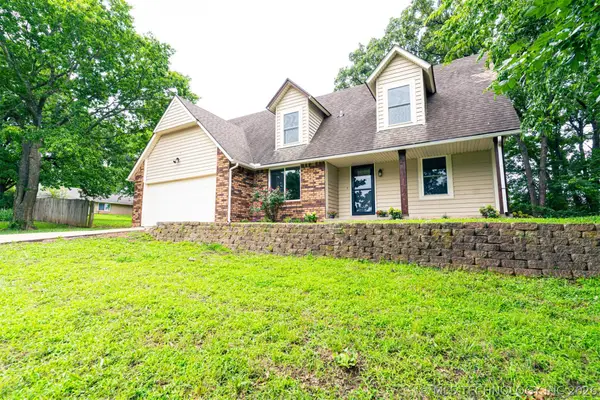 516 W 11th Avenue, Bristow, OK 74010
