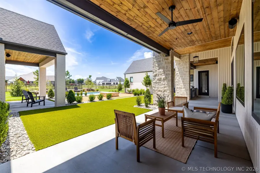 17254 E White Tail Cove, Owasso, OK 74055 - #3