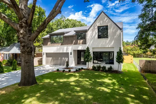 3917 S Rockford Avenue, Tulsa, OK 74105