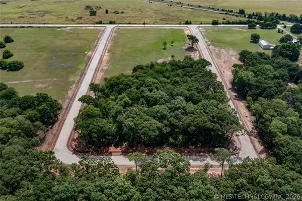 12 S Landing Loop, Mead, OK 73449