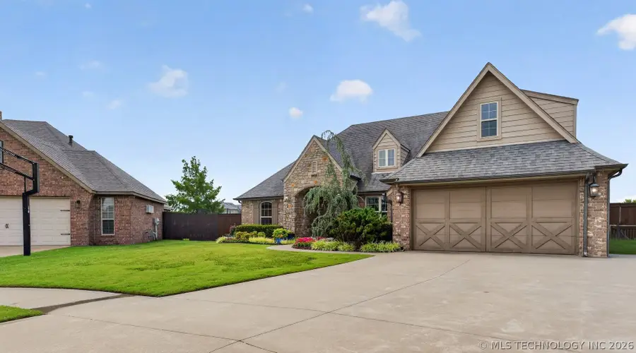 424 W 127th Street S, Jenks, OK 74037 - #3