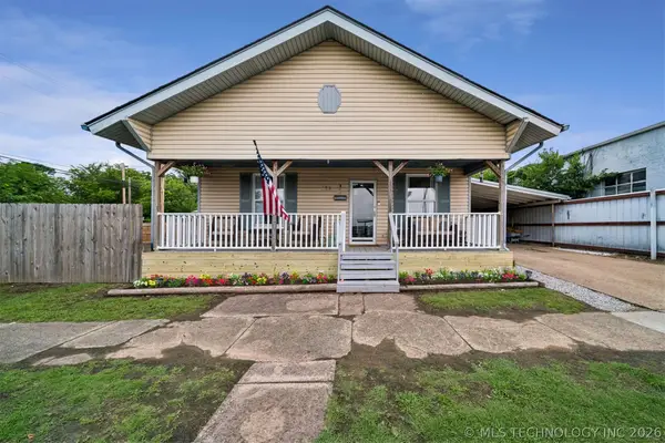 103 S 12th Street, Henryetta, OK 74437