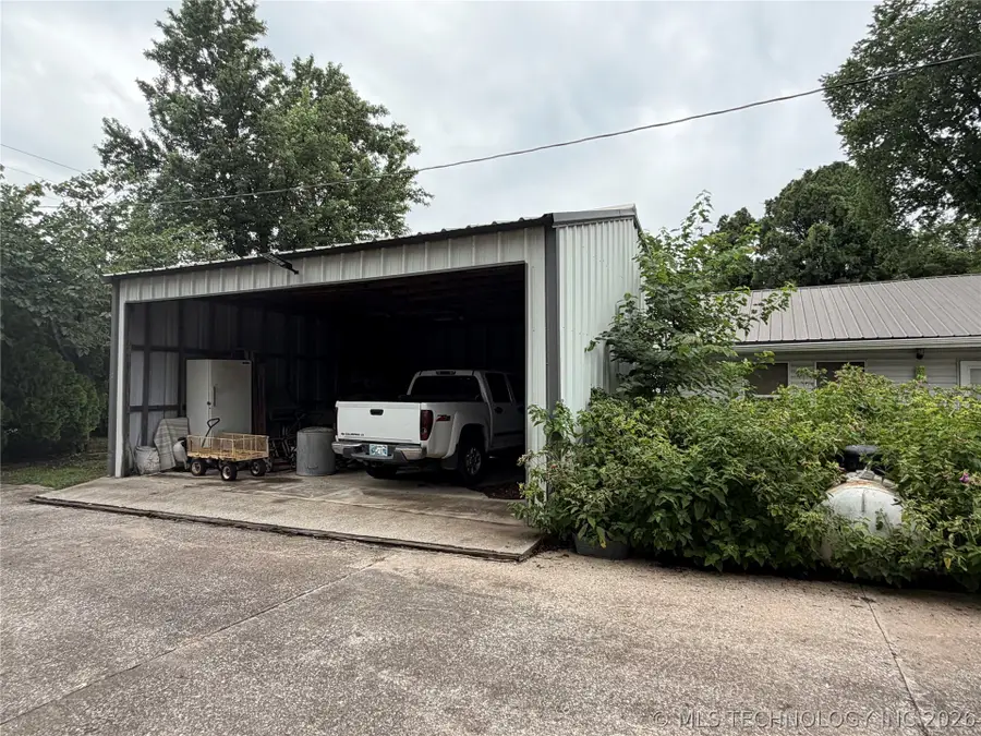 5430 S 25th Street, Muskogee, OK 74403 - #2